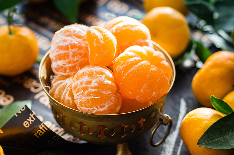 祭拜祖先的水果選橘子，象徵大吉大利
